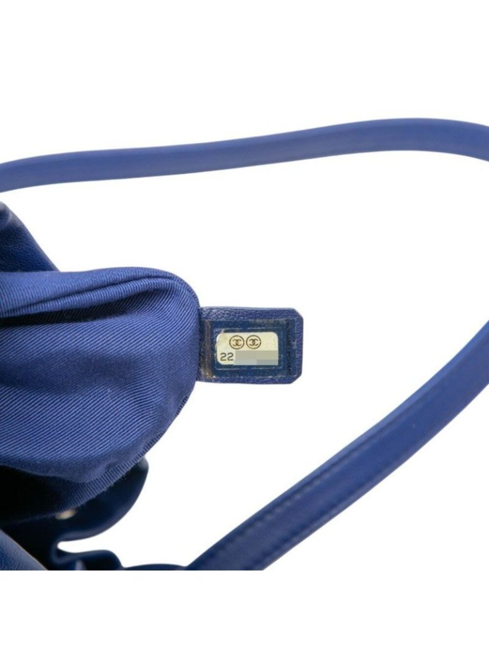 Chanel Quilted CC Logo Backpack Blue Lambskin - Picture 6 of 7